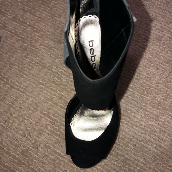 High platform Bebe heels - Picture 5 of 6